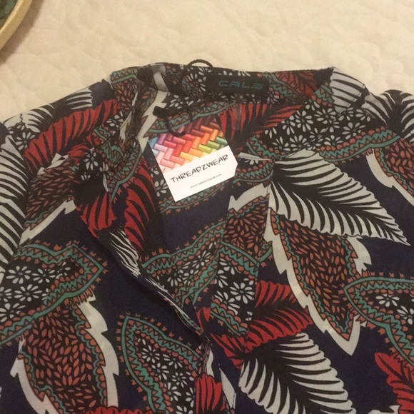 "Jungle Boogie” HIGH LOW TOP - Picture 5 of 8